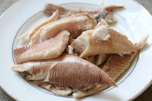 Cách nấu cháo cá trắm cho bé dưới 1 tuổi thơm ngon cực nhanh - 3