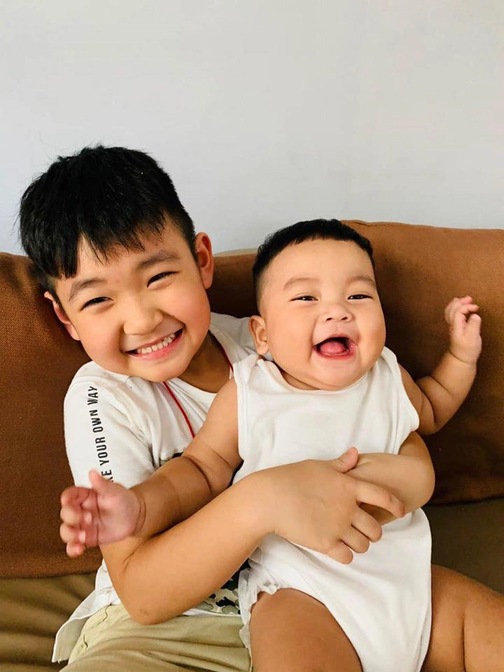 Cách xưng hô thân mật với bố dượng mẹ kế của nhóc tỳ sao việt kỳ lạ nhất là subeo - 17