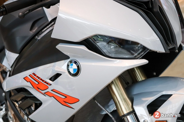 Cận cảnh bmw s1000rr 2020 màu bạc hockenheim silver metallic với giá gần 1 tỷ đồng - 5