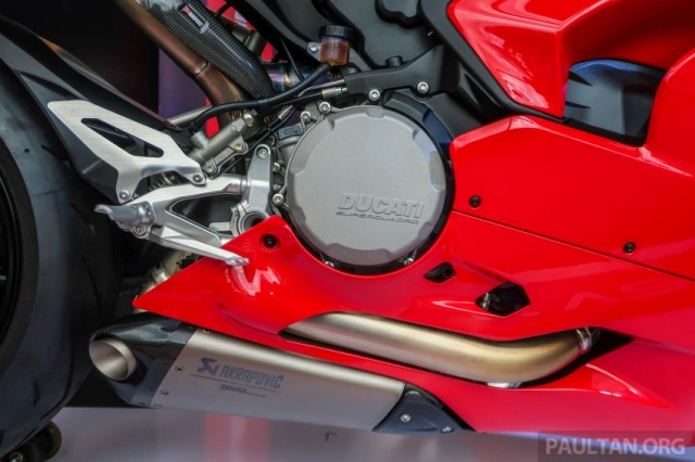 Cận cảnh ducati panigale v2 2020 ra mắt với giá hơn 600 triệu - 21