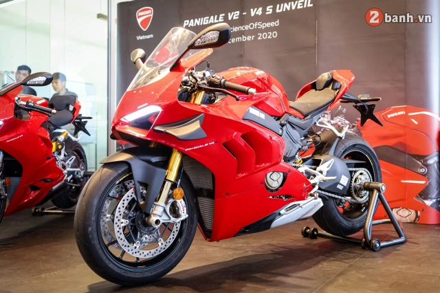 Cận cảnh ducati panigale v4 s 2020 gần 1 tỷ tại việt nam - 4