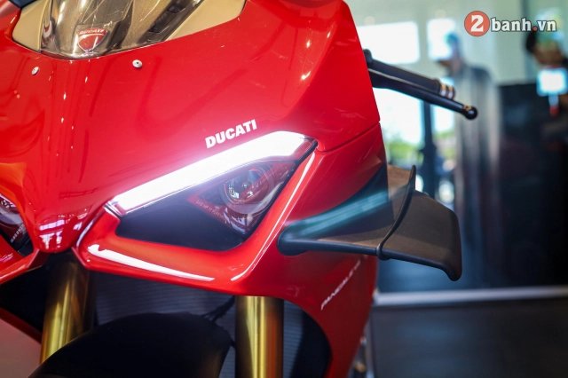 Cận cảnh ducati panigale v4 s 2020 gần 1 tỷ tại việt nam - 7