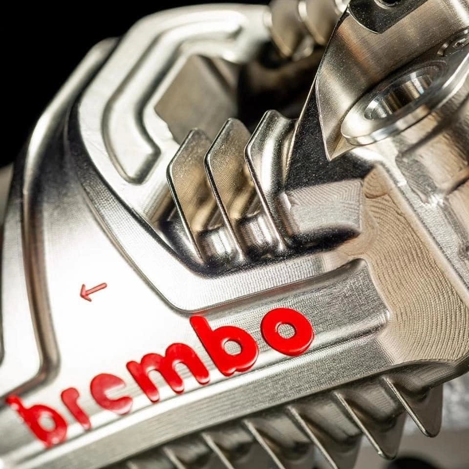 Cận cảnh heo brembo phiên bản mới trong motogp - 1