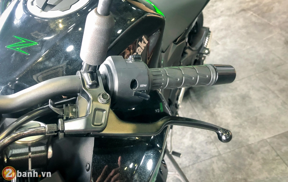 Cận cảnh kawasaki z400 2020 tại việt nam và chuẩn bị bán ra vào cuối tháng 11 - 6