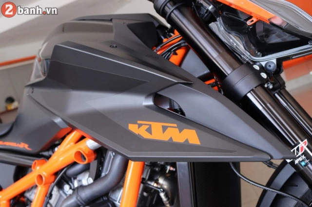 Cận cảnh ktm 1290 super duke r 2020 tại việt nam - 9