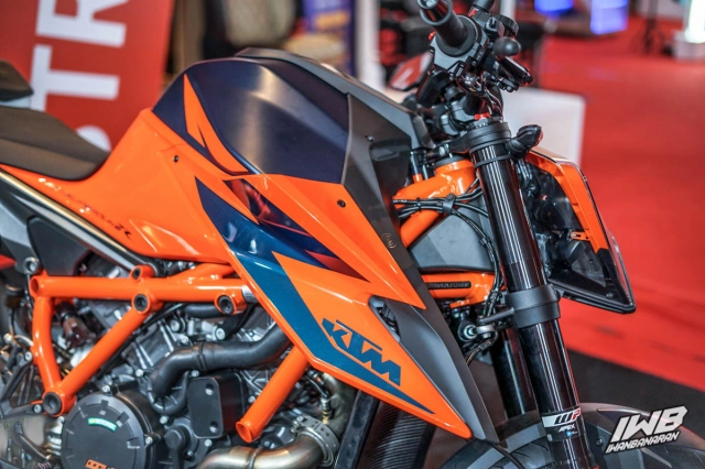 Cận cảnh ktm 1290 super duke r 2021 - 13