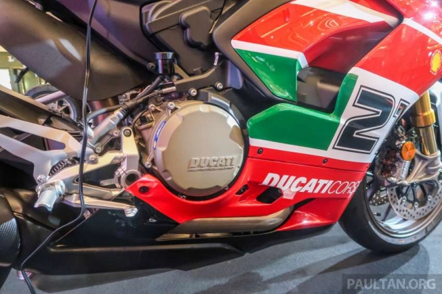 Cận cảnh phiên bản đặc biệt ducati panigale v2s bayliss và scrambler 1100 tribute pro - 17