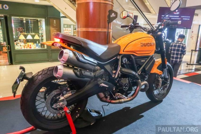 Cận cảnh phiên bản đặc biệt ducati panigale v2s bayliss và scrambler 1100 tribute pro - 43