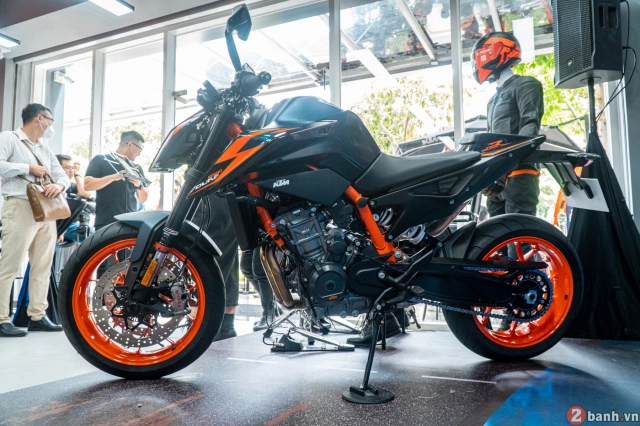 Cận cảnh siêu dao mổ ktm 890 duke r 2022 lần đầu ra mắt thị trường việt - 2