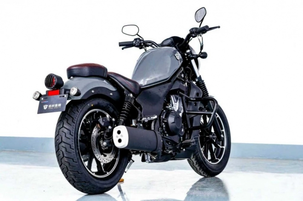 Cận cảnh xe moto honda rebel 500 chính hãng - 9