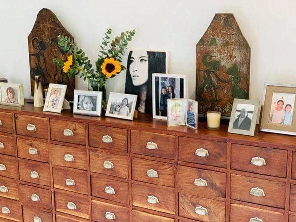 Cảnh sống sung sướng của mẫu nữ việt cùng chồng con trong biệt thự cổ 80 tuổi rộng 5600m2 - 5
