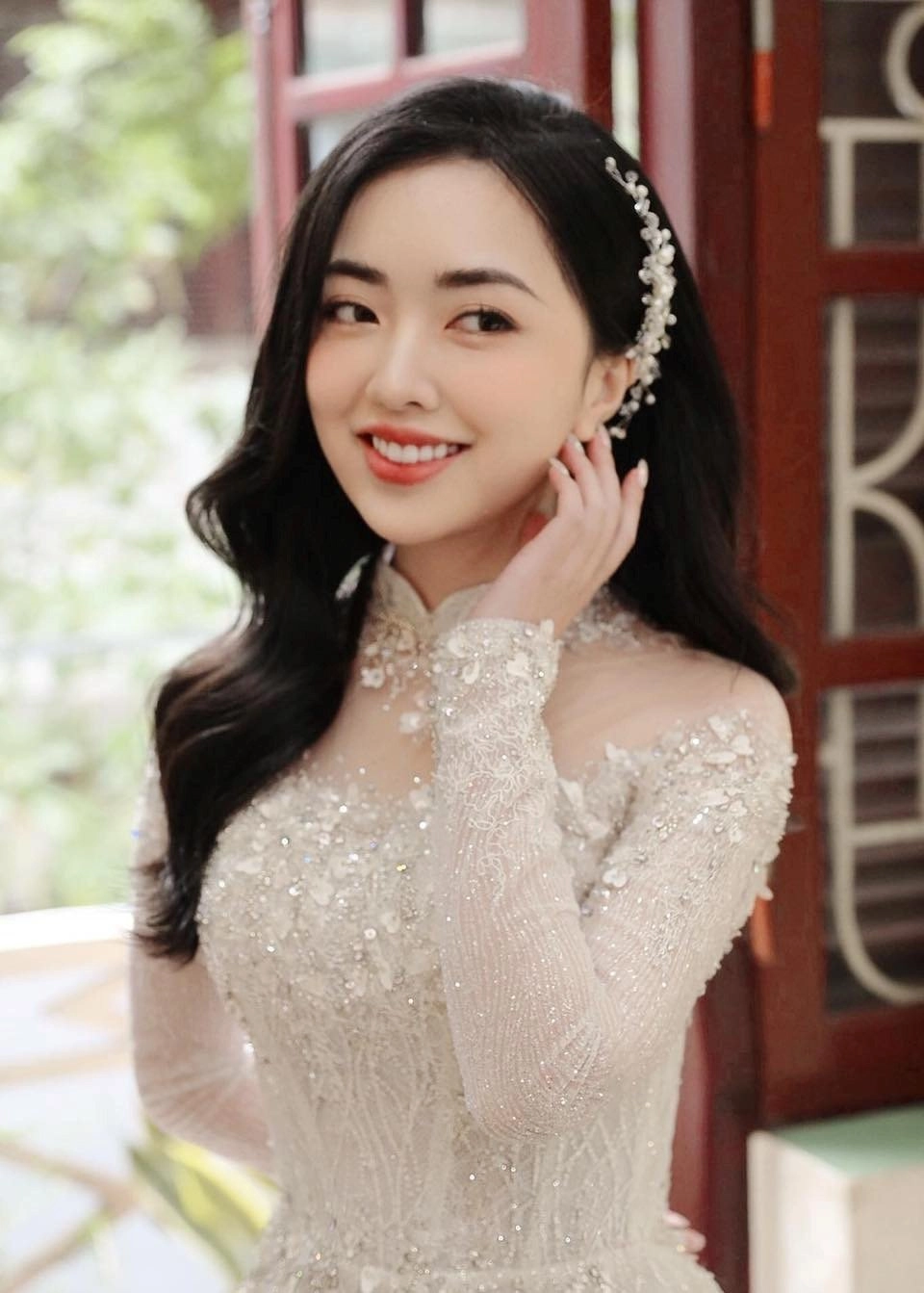 Cầu thủ đức chinh âm thầm cưới dung nhan cô dâu đẹp vẫn bị chê cđm ra sức bảo vệ - 2
