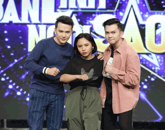 Cây hài của showbiz việt khoe cơ bụng đẹp quên sầu với nội y lấp ló - 15