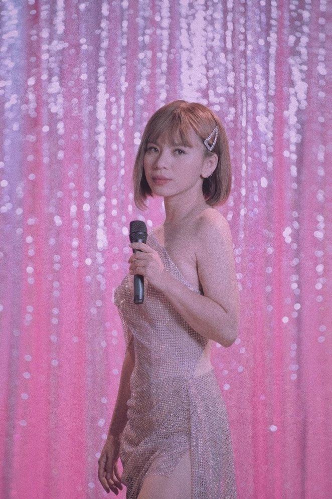 Cây hài của showbiz việt khoe cơ bụng đẹp quên sầu với nội y lấp ló - 20