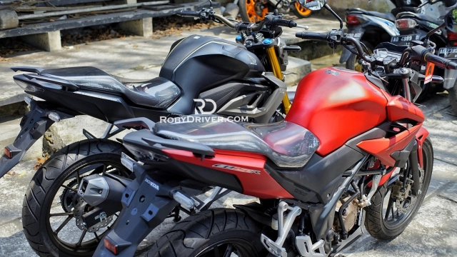 Cb150r 2021 streetfire thật sự làm mình kinh ngạc khi so sánh với thế hệ cũ - 11