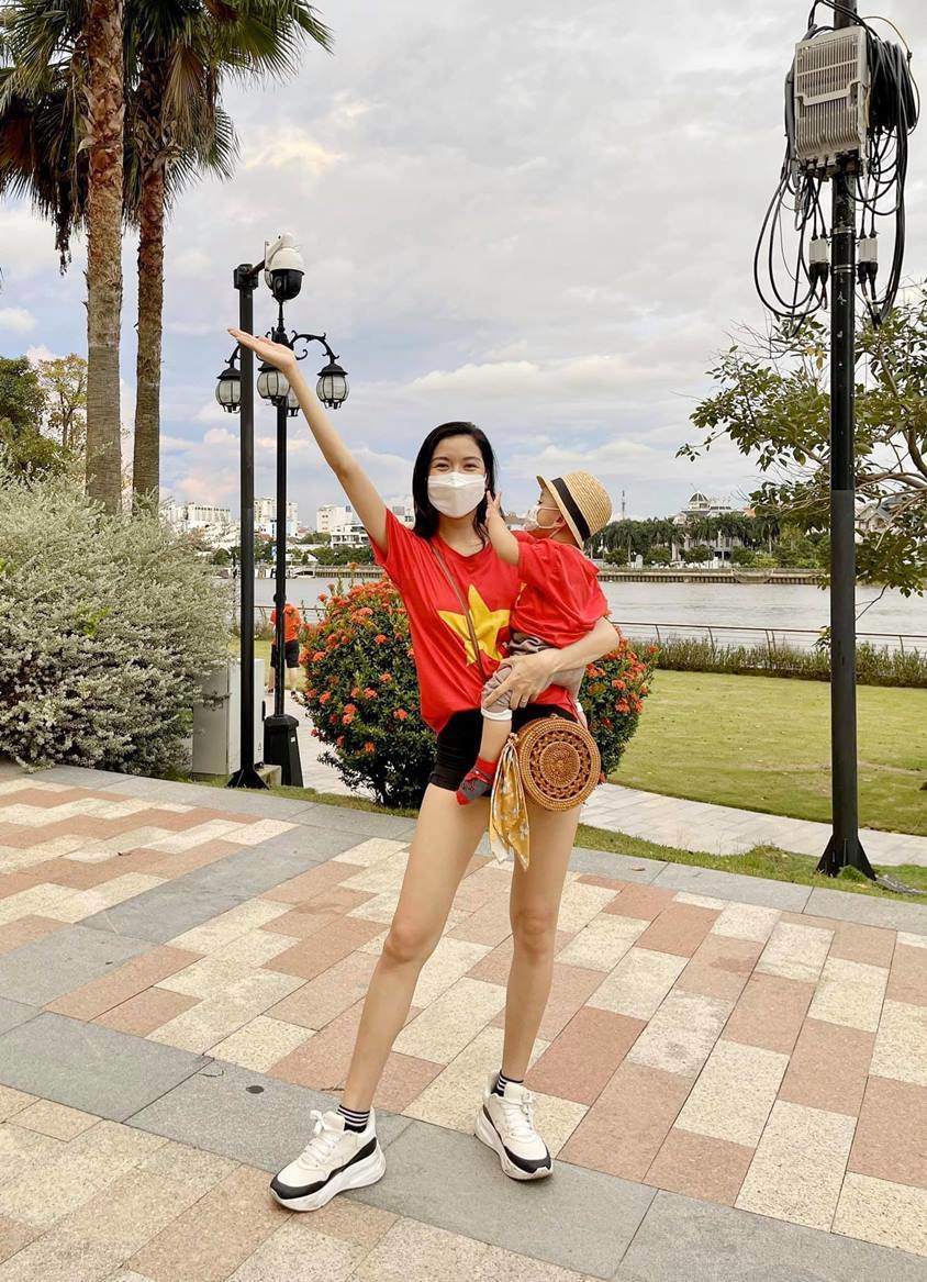 Cđm râm ran tin á hậu thuý vân cạch mặt miss universe vietnam thẳng tay xoá danh hiệu - 8