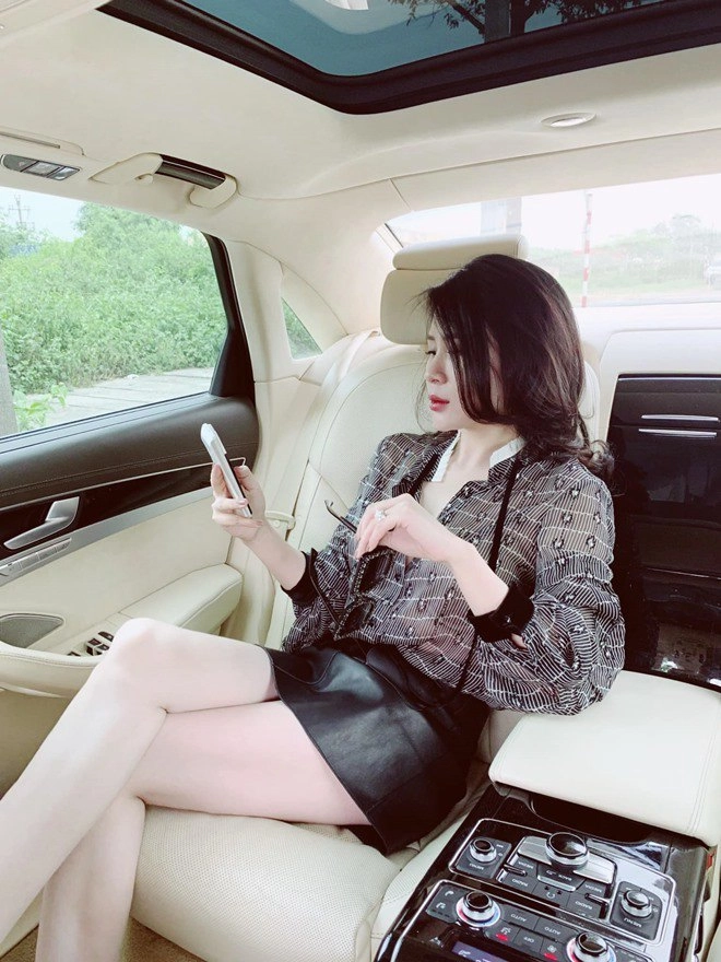 Chăm con trong penthouse 18 tỷ vợ tiếp viên hàng không mc thành trung nhớ ngày chưa chồng - 4