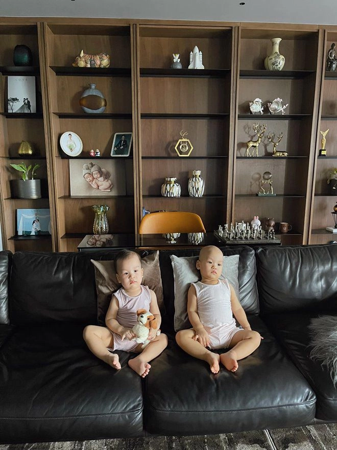 Chăm con trong penthouse 18 tỷ vợ tiếp viên hàng không mc thành trung nhớ ngày chưa chồng - 10