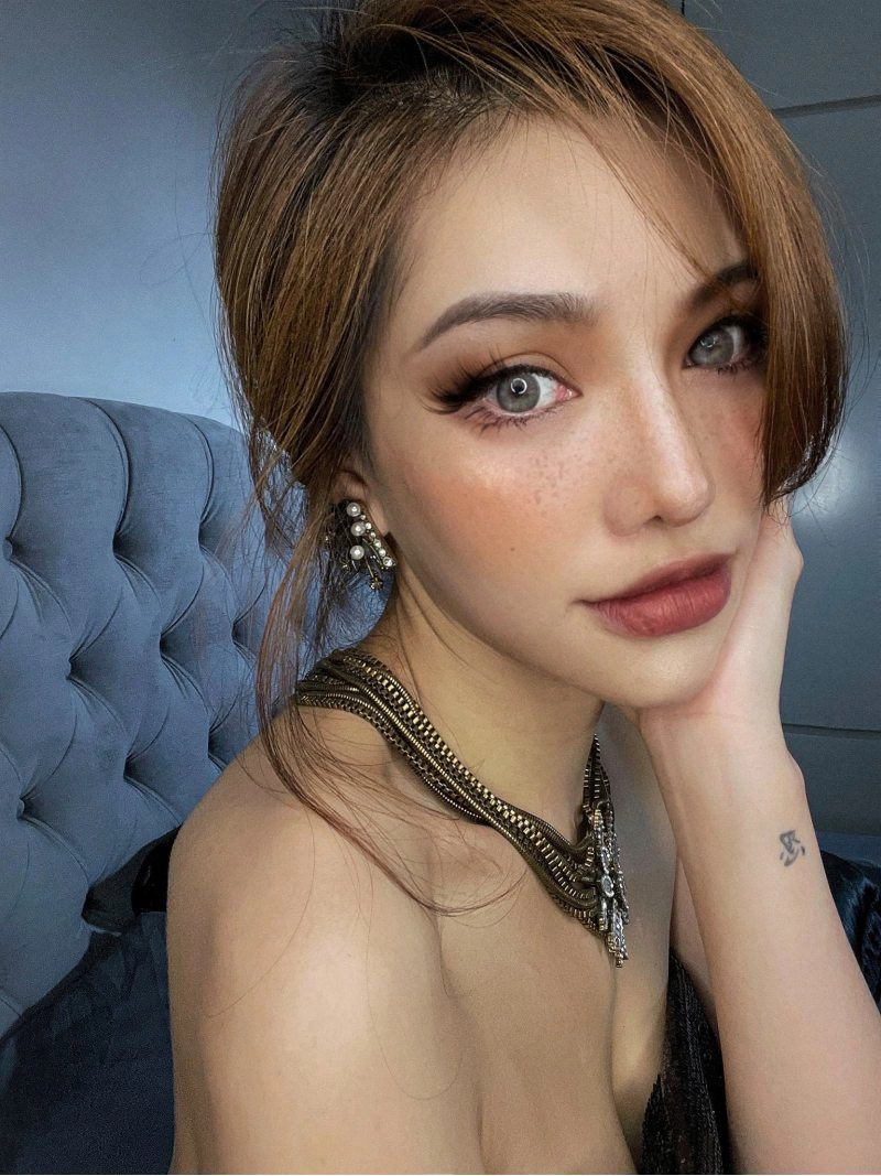 Chấm điểm sao tập make-up tông tây đỗ thị hà lên tay nhìn sang lưu đê ly lạ lẫm - 9