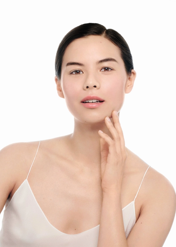 Chăm skincare nhưng da vẫn khô ráp nàng sắm ngay combo làm sạch cấp ẩm cực kỳ hiệu quả sau - 1