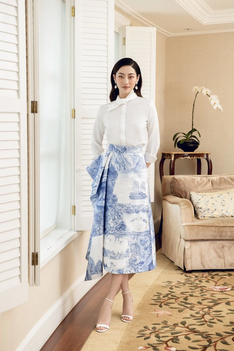 Chán hở bạo lương thùy linh kín đáo làm chị em công sở nôn tới mùa giáng sinh - 4
