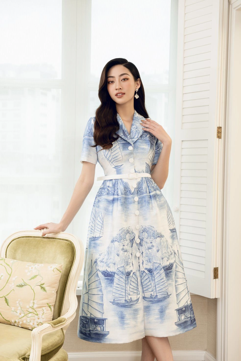 Chán hở bạo lương thùy linh kín đáo làm chị em công sở nôn tới mùa giáng sinh - 5