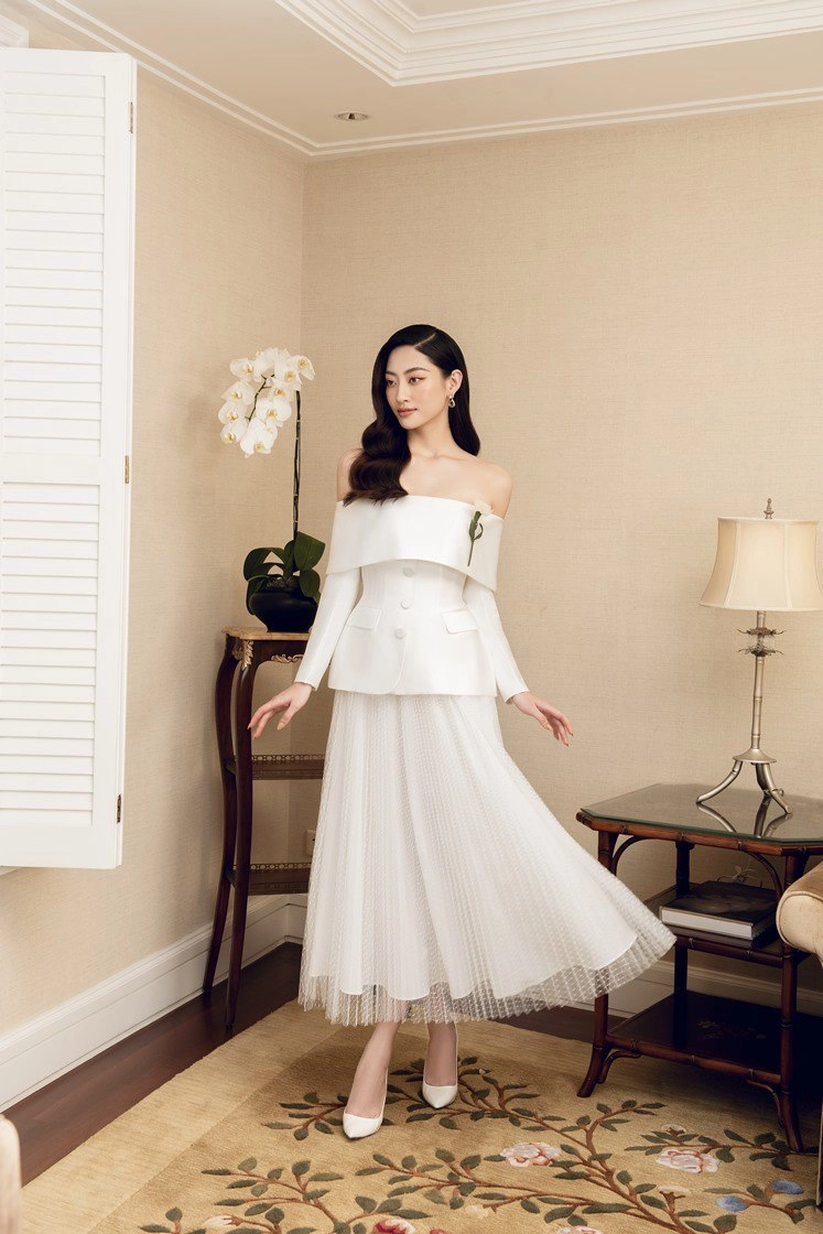 Chán hở bạo lương thùy linh kín đáo làm chị em công sở nôn tới mùa giáng sinh - 10