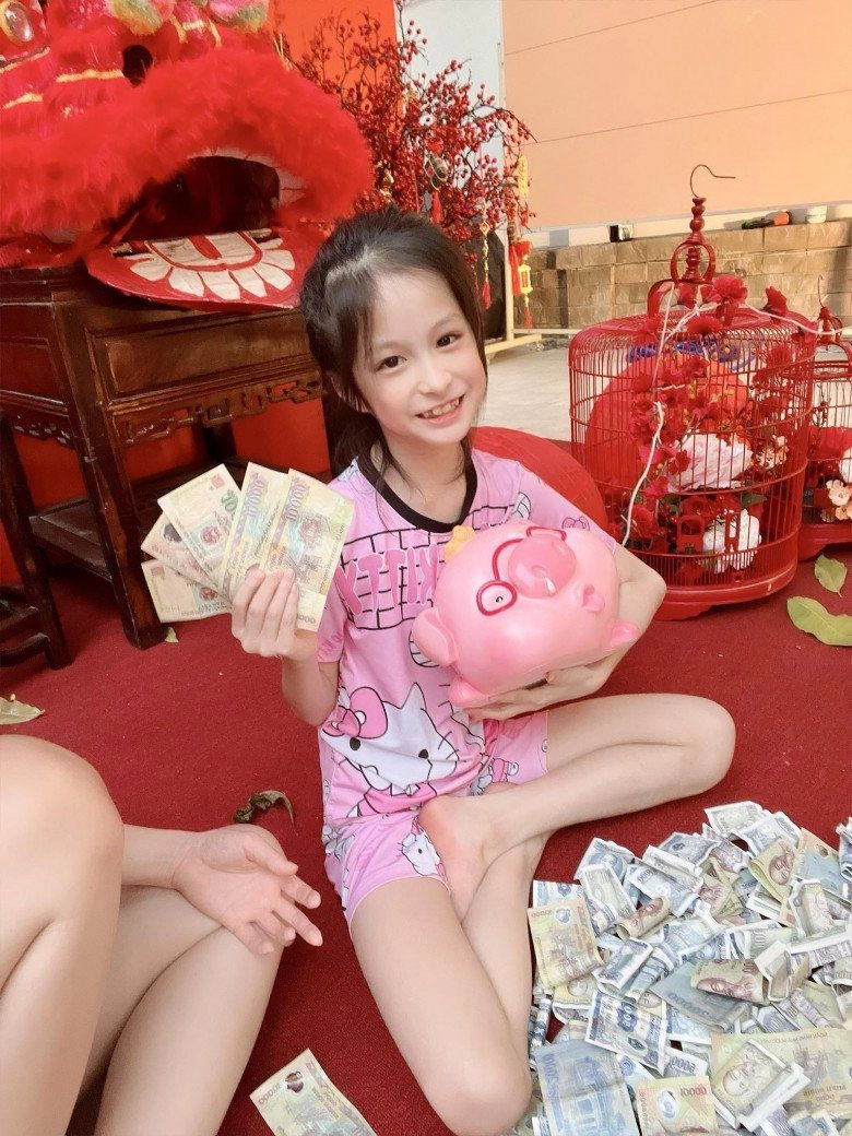 Chi 8 triệu mua váy cho con gái mặc đại gia đoàn di băng chụp hình không muốn đăng - 8