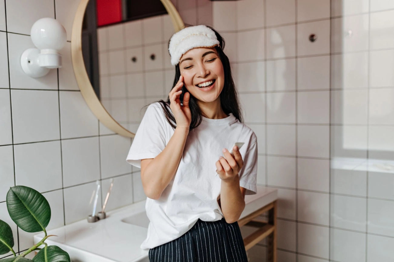 Chị em đã biết tuyệt chiêu chăm sóc da khi vào mùa mưa chưa - 3