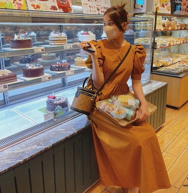 Chỉ một bức ảnh thanh hằng chứng tỏ đẳng cấp nữ hoàng túi hiệu trong làng mẫu việt - 25
