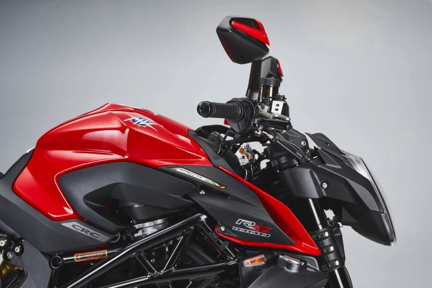 Chi tiết mv agusta brutale 1000rs phiên bản giá rẻ của brutale 1000rr - 5