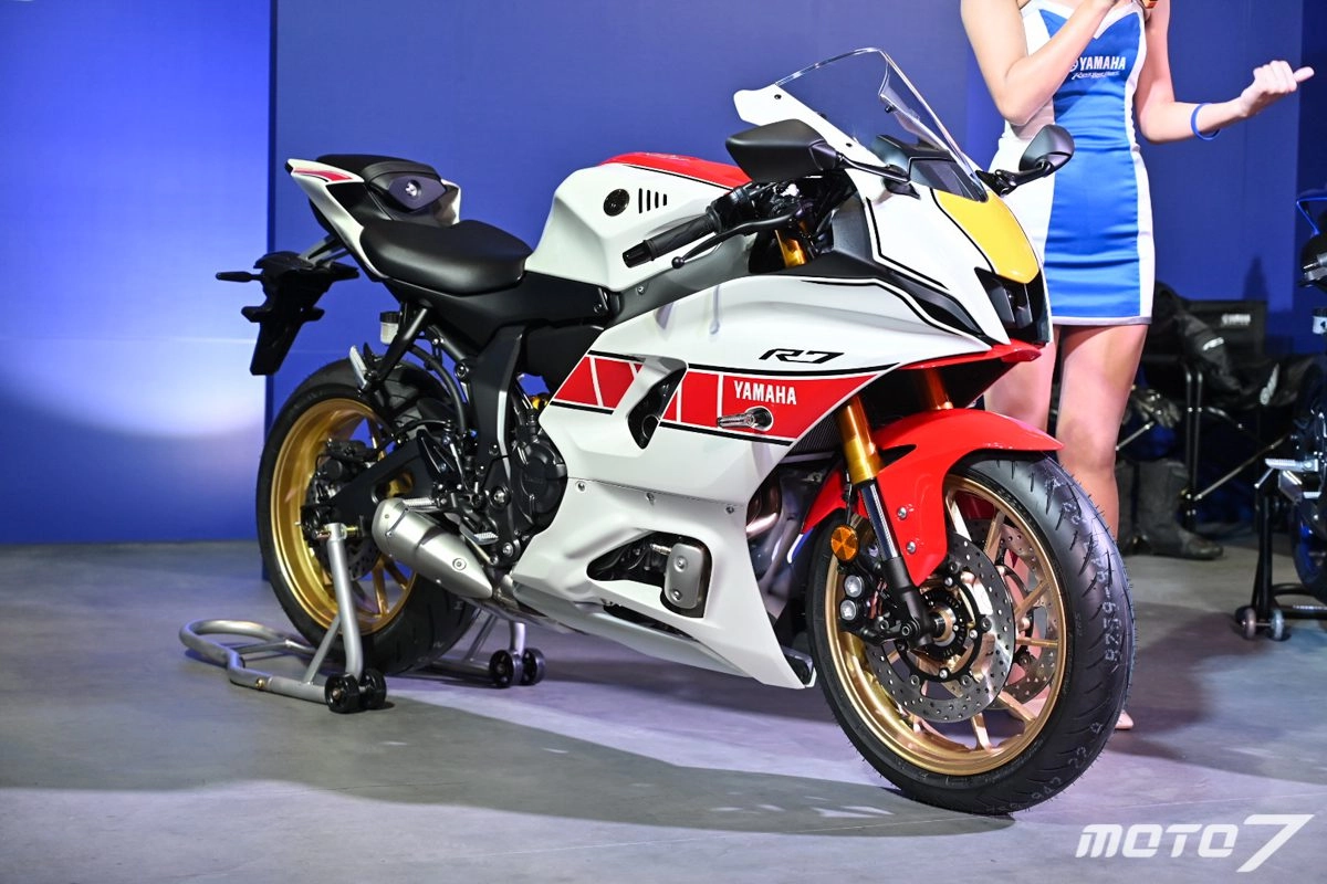 Chi tiết yamaha r7 phiên bản 60th anniversary livery giới hạn 30 chiếc - 2