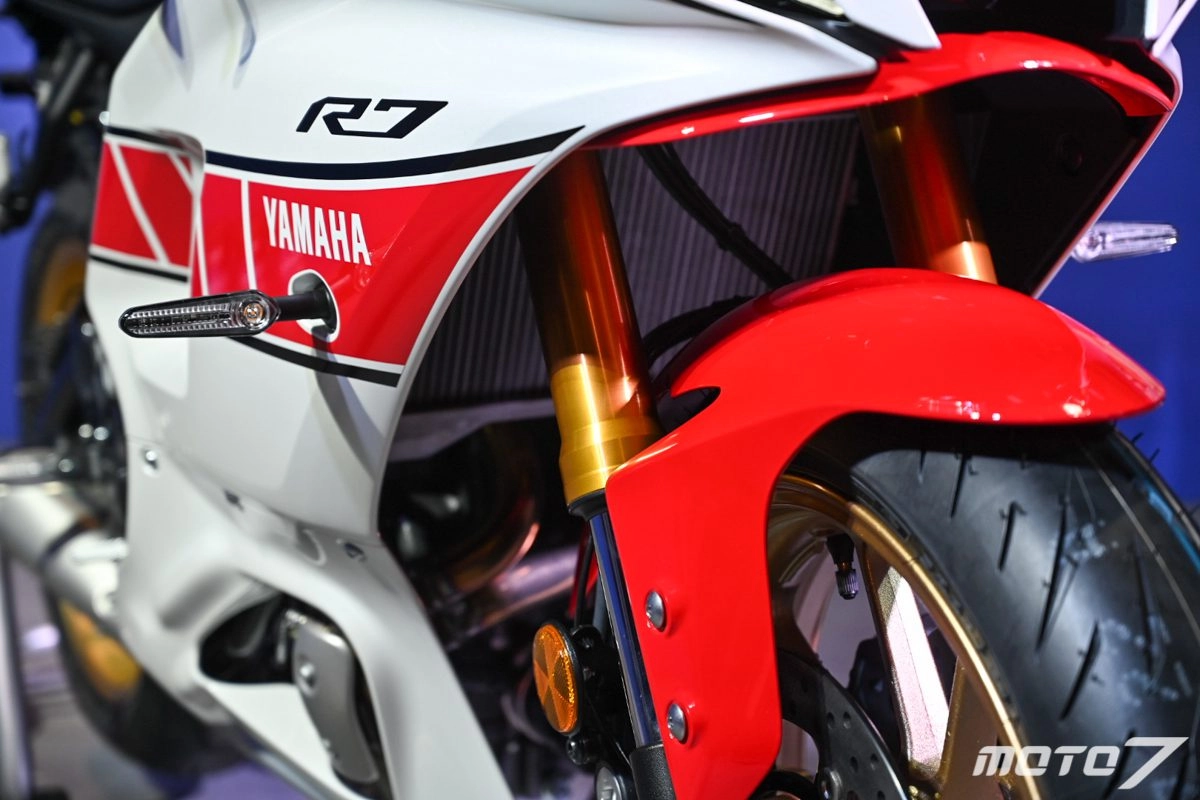 Chi tiết yamaha r7 phiên bản 60th anniversary livery giới hạn 30 chiếc - 12