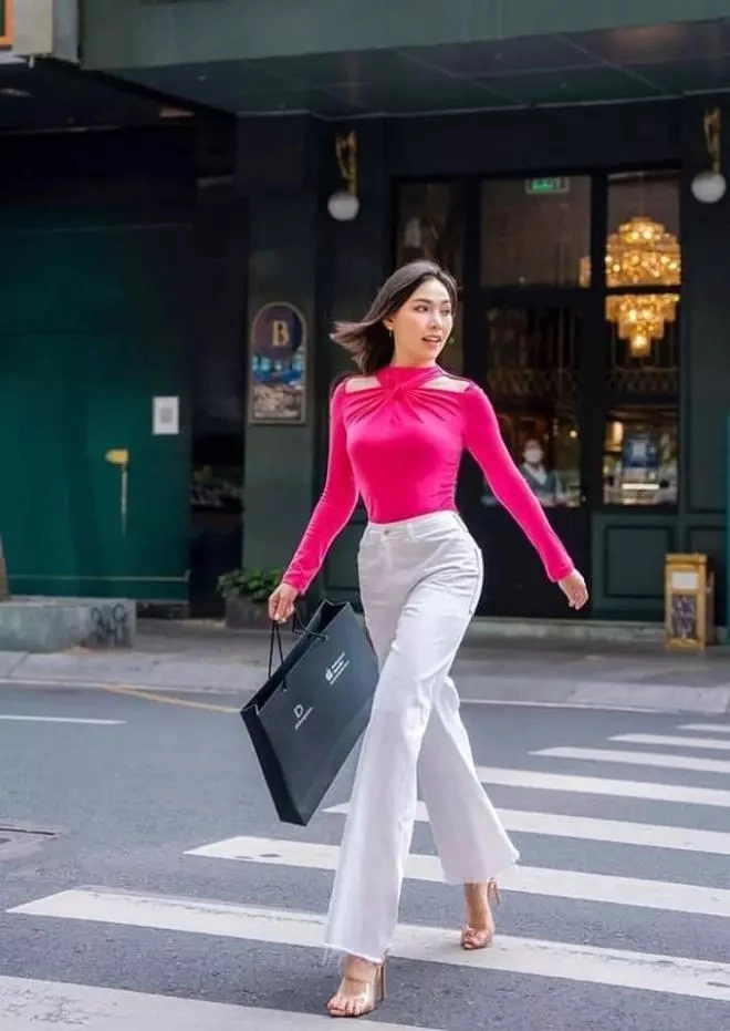 Chiếc áo khoét vai đầy thị phi hết hải tú hiền hồ giờ phương oanh bị réo gọi - 8