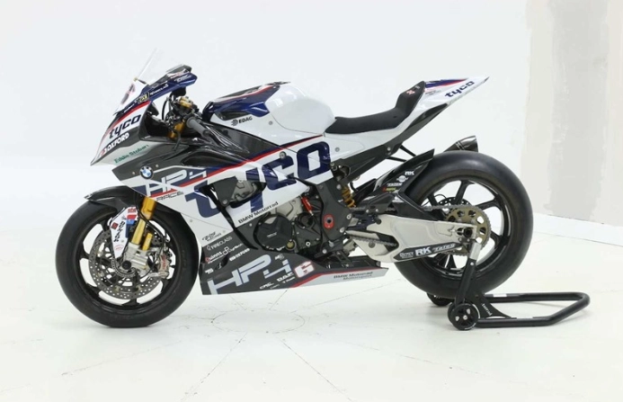 Chiêm ngưỡng phiên bản bmw hp4 race -tyco với ngoại hình hoàn hảo - 5