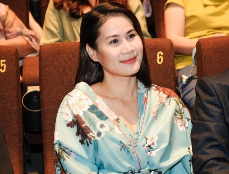 Chờ 10 năm mới có con thứ 2 thân thúy hà sinh con chật vật ở mỹ giờ có cô bé đáng yêu - 1