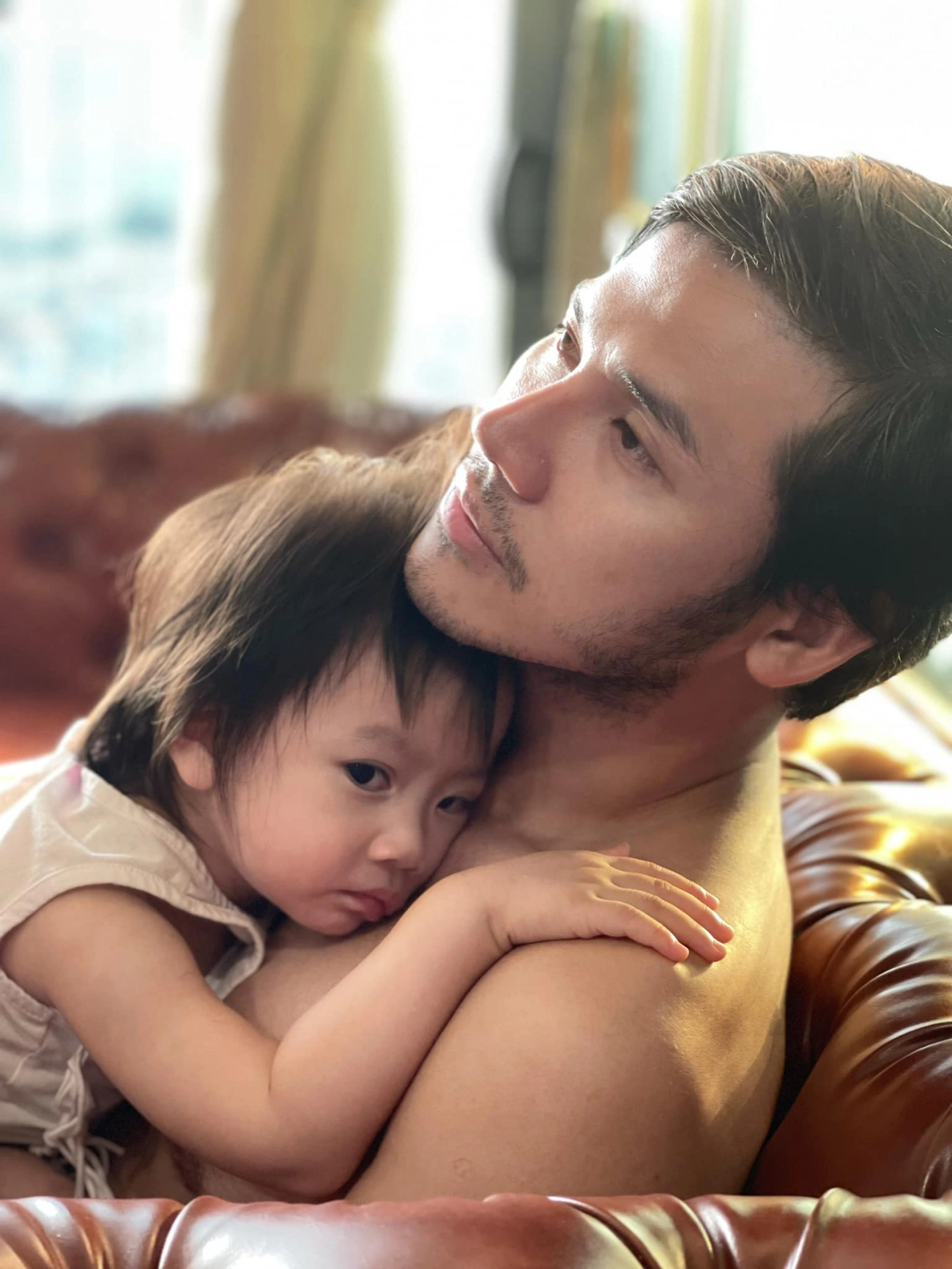 Chồngcày tiền đưa vợ mỹ nhân gạo nếp gạo tẻsang mỹ đẻ nguyện mặc váy bơm ngực chăm con - 9