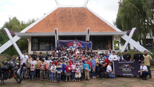 Christmas charity ride 2021 - chuẩn bị khởi hành để chia sẻ yêu thương - 5