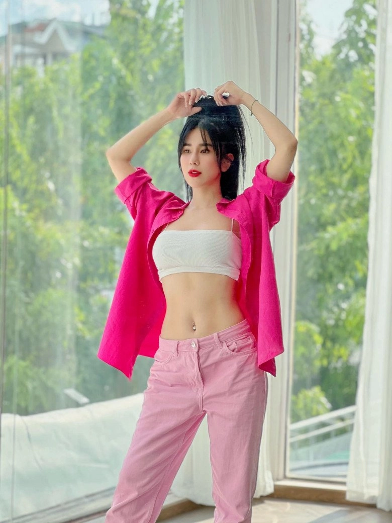 Chung khung hình với diệp lâm anh hoa hậu hương giang lép vế toàn tập trước báu vật mẹ 2 con - 3