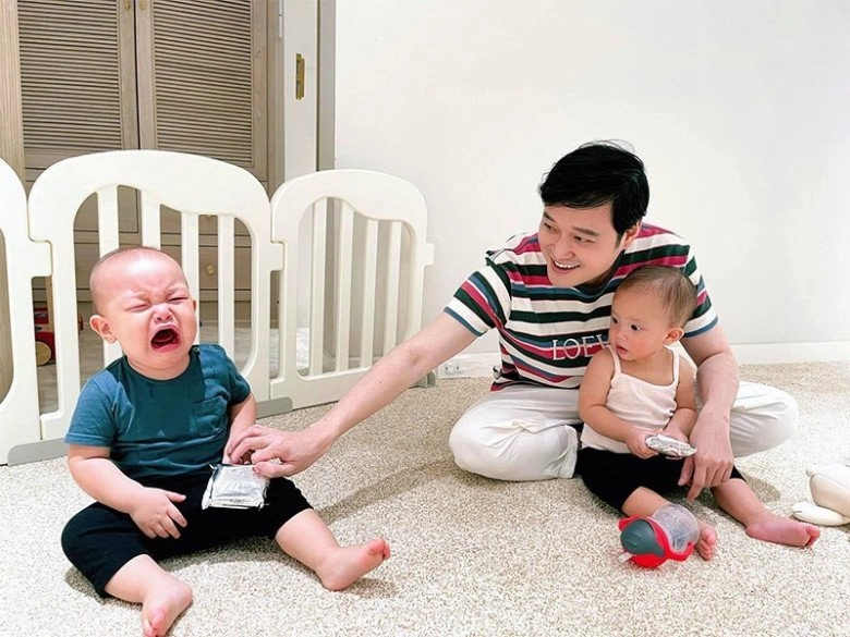Chụp ảnh cùng dàn mỹ nhân việt leon nhà hồ ngọc hà cười nhếch mép đáng yêu biết nói tên lê thí - 11