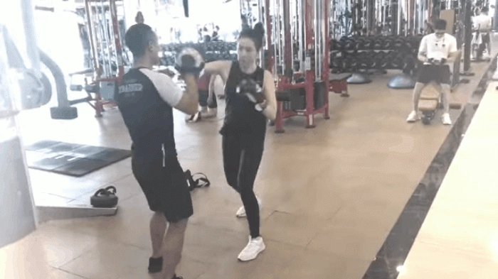 Có ai như hoa hậu nhà đài mai ngọc cật lực độ eo 60 chỉ để diện đầm công chúa - 8