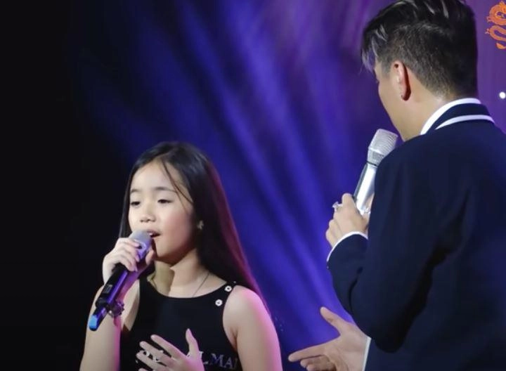 Cô bé khiến đàm vĩnh hưng sợ bị soán ngôi hát hay xinh đẹp tuyệt trần gia thế giàu có - 2