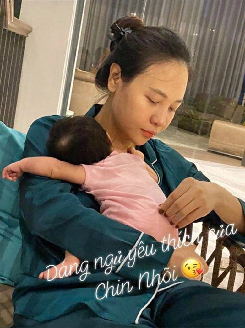 Có con gái 2 tuổi với cường đôla chân dài xứ lạng khoedáng thon gọn chân trắngnõn nà - 7