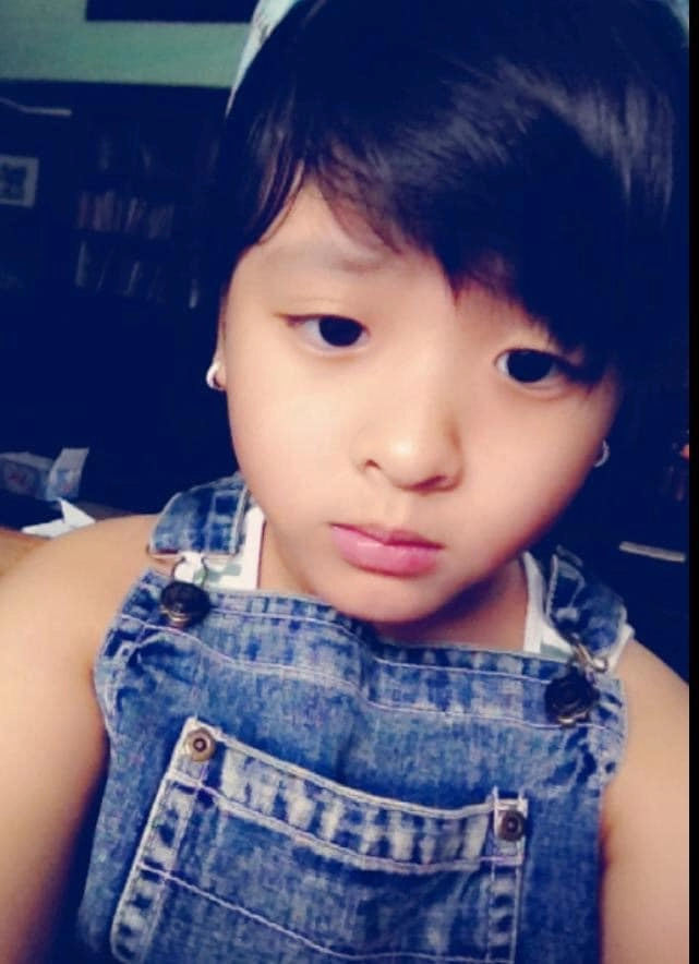 Cô con gái vừa đỗ hv âm nhạc quốc gia vn của nsưt chiều xuân xinh đẹp hệt mẹ 16 tuổi có bạn trai - 9