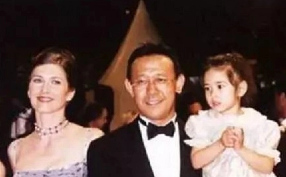 Có con lai nam dv tự hào con tôi đẹp nhất trên đời đứa trẻ ấy giờ là mỹ nhân - 2