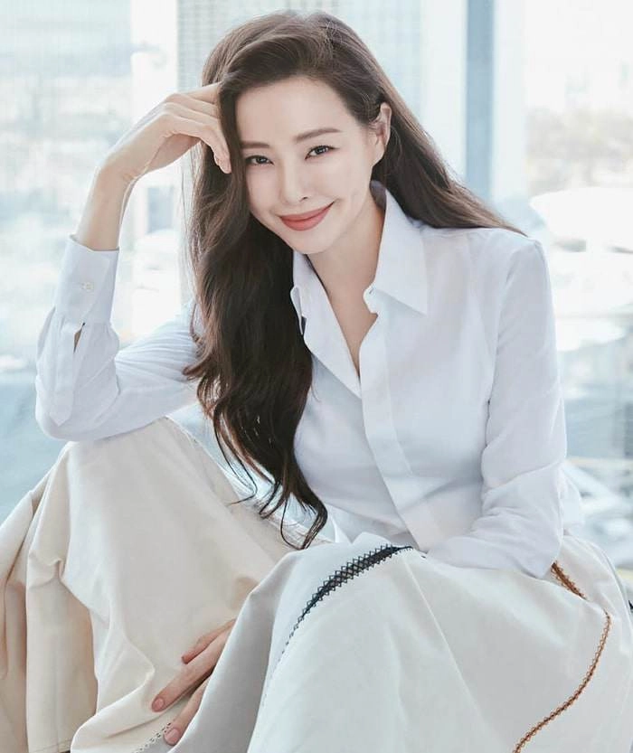 Cô dâu mới của làng giải trí xứ hàn u40 vẫn trẻ body săn chắc như mới ngoài đôi mươi - 4