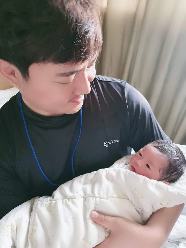 Cô dâu việt 1m47 choáng với chiều cao chú hàn quốc 1m87 cả họ mừng sinh con cải thiện gen - 10