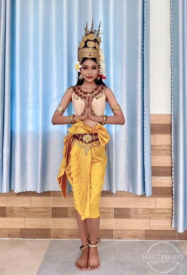Cô gái người khmer đang là ứng viên mạnh của hoa hậu hoàn vũ việt nam - 2