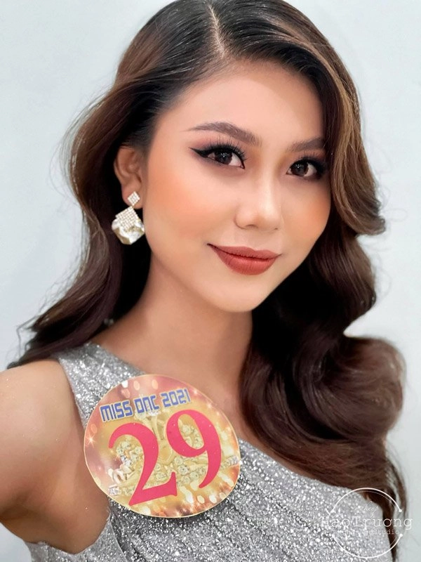 Cô gái người khmer đang là ứng viên mạnh của hoa hậu hoàn vũ việt nam - 13