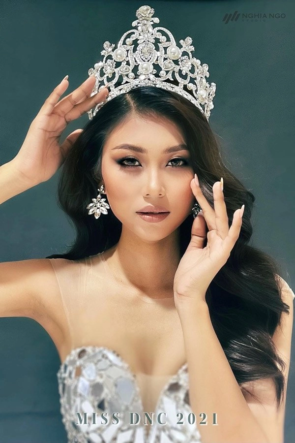 Cô gái người khmer đang là ứng viên mạnh của hoa hậu hoàn vũ việt nam - 17
